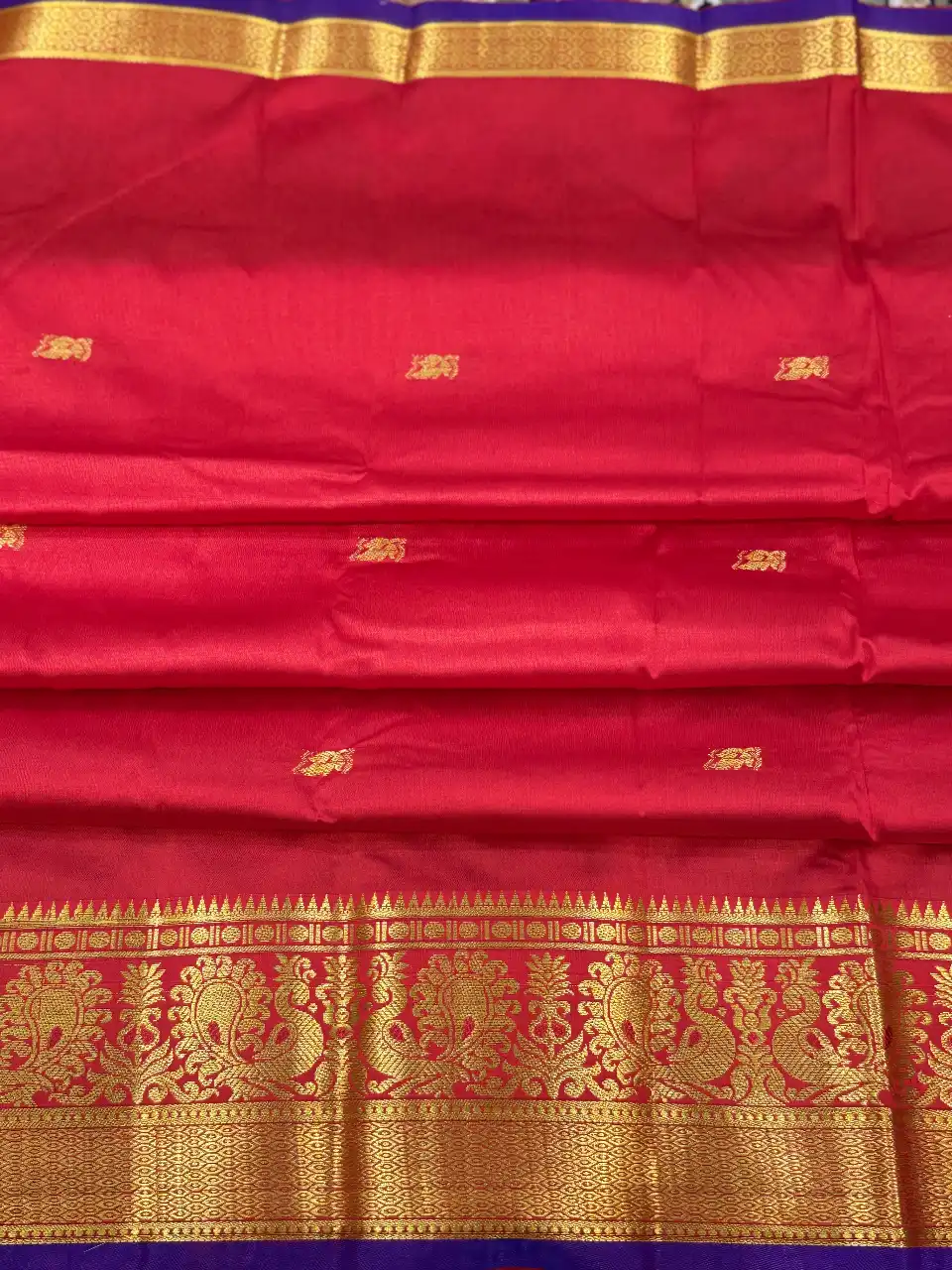 Heritage Red & Purple Banarasi Silk Saree with Traditional Gold Zari, view 3