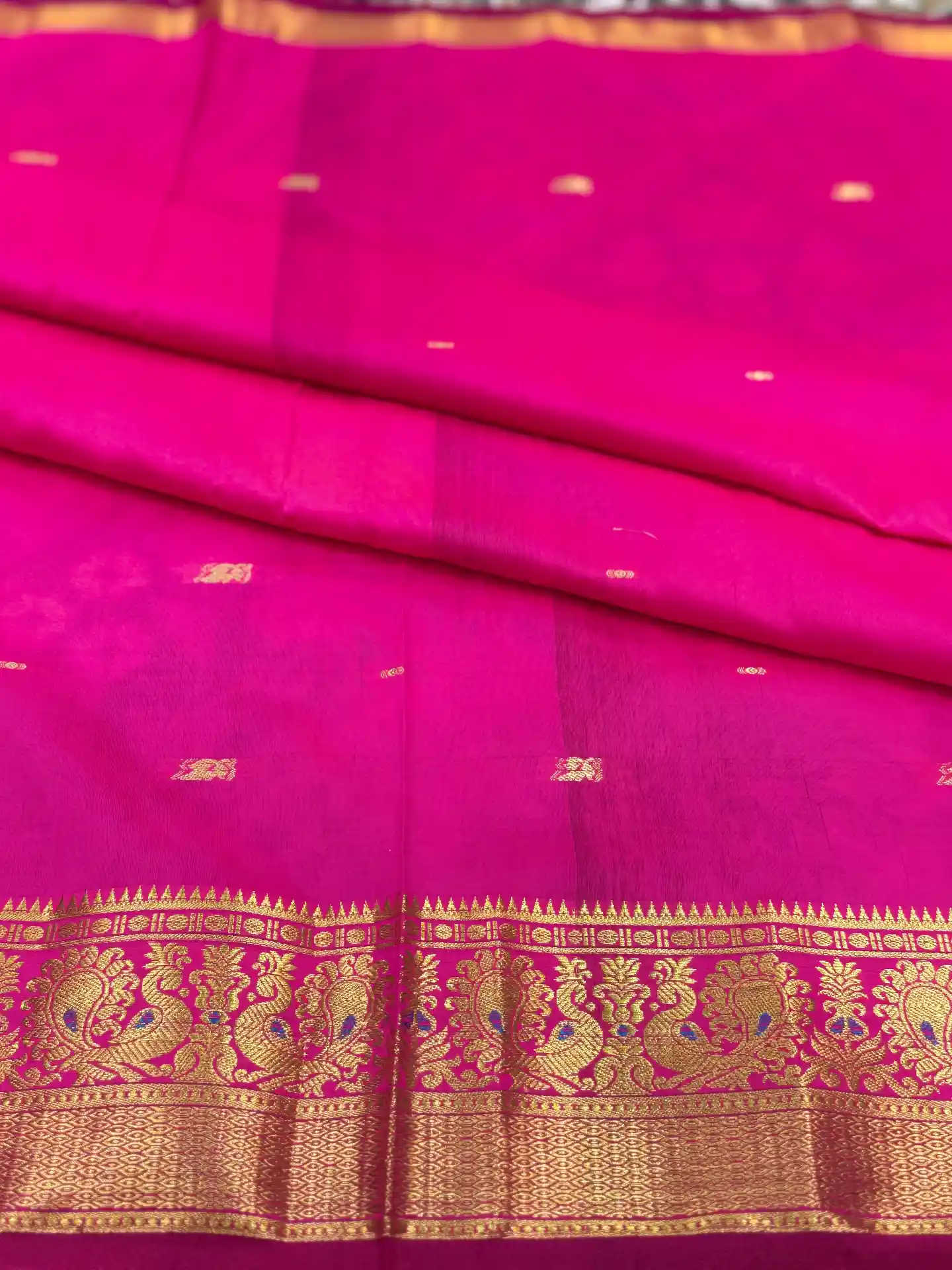 Peacock Teal & Rani Pink Banarasi Silk Saree with Golden Zari Border, view 3