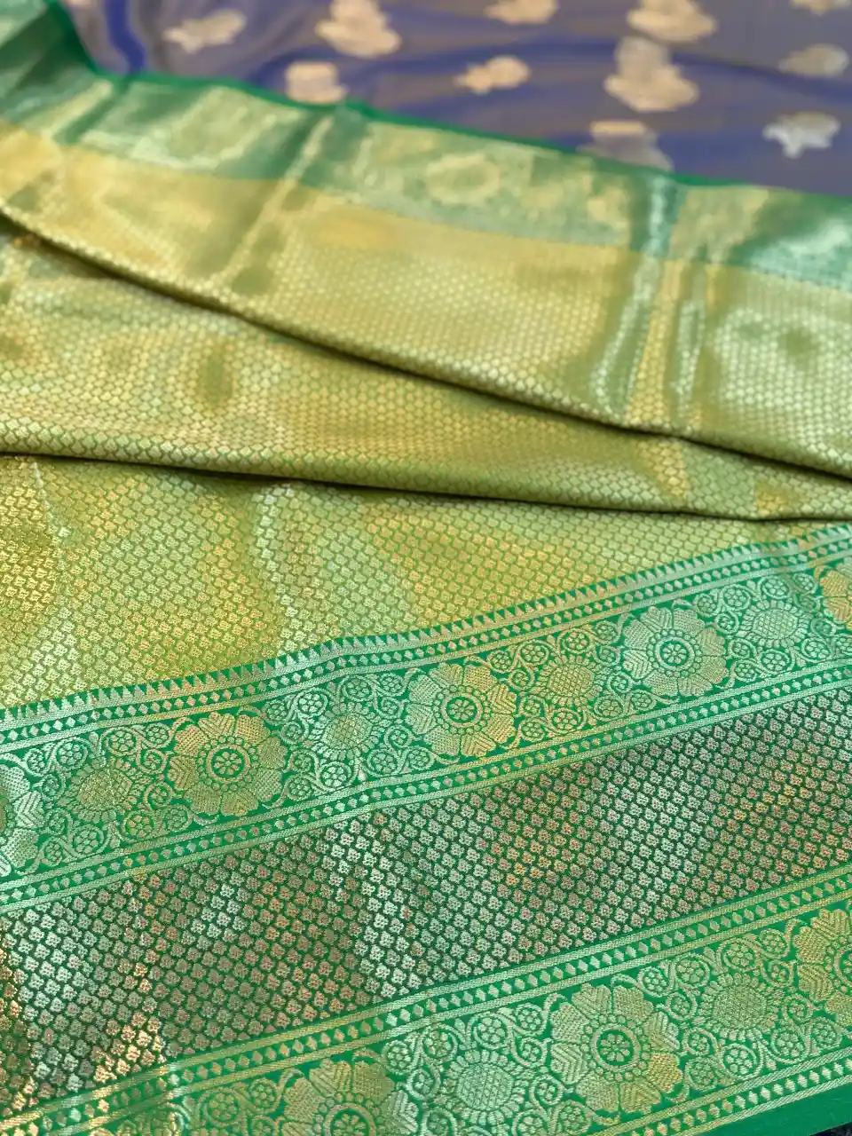 Heritage-Inspired Lavender Blue Banarasi Silk Saree with Delicate Gold Buttas, Ornate Zari Border and Rich Green Pallu, view 5
