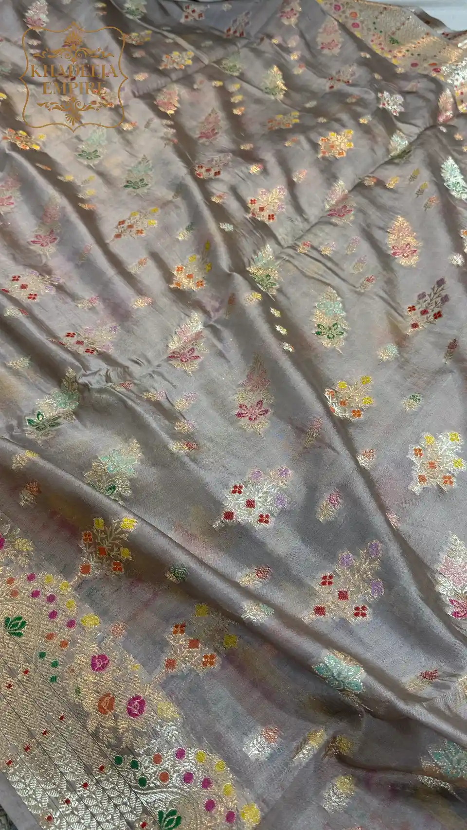 Elegant Pearl Grey Pure Dupion Silk Banarasi Saree with Multicolor Floral Zari Weave, view 5