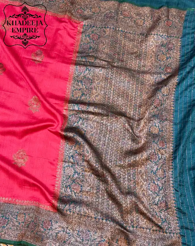 Royal Red & Green Handloom Dupion Silk Banarasi Saree with Intricate Zari Floral Weave, view 2
