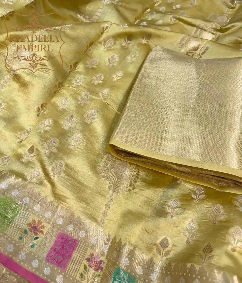 Traditional Lime Green Pure Mango Silk Banarasi Handloom Saree, view 5