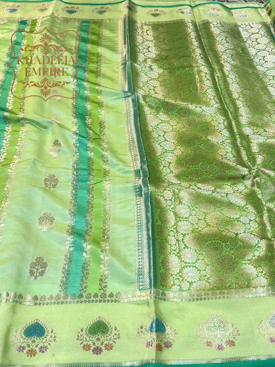 Traditional Green Pure Mango Silk Banarasi Handloom Saree, view 3