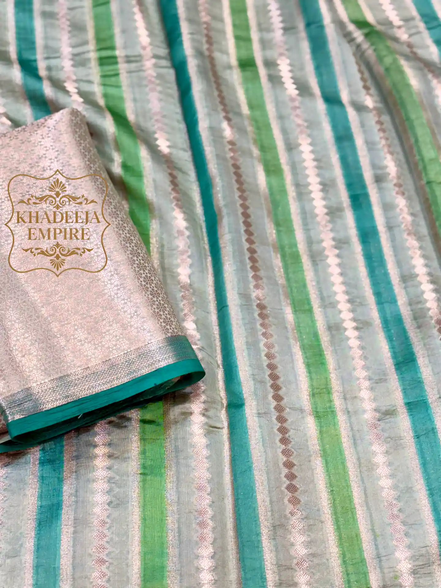 Lime Green Pure Mango Silk Banarasi Saree with Gold Zari Stripes & Traditional Geometric Weave, view 5