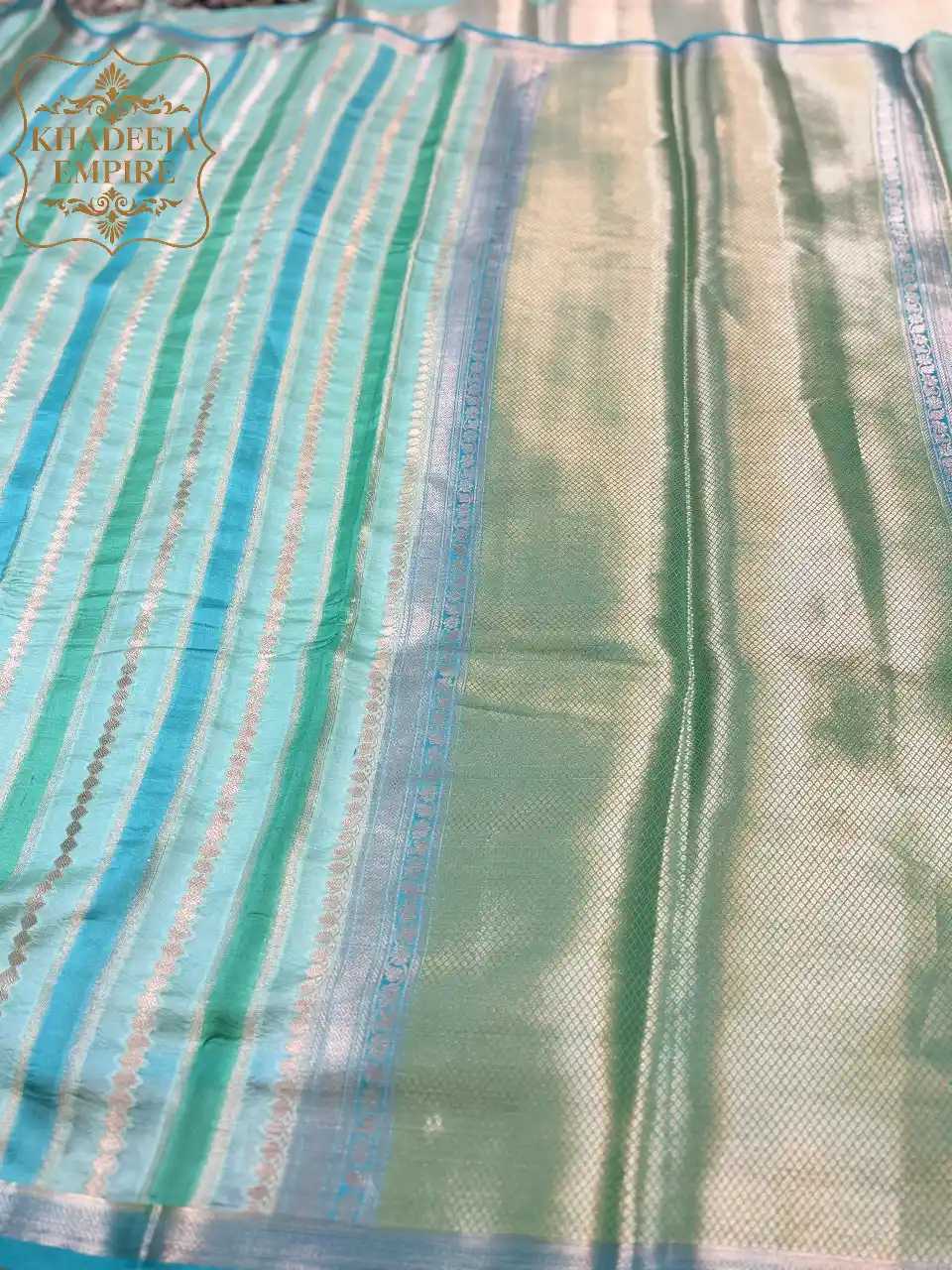 Elegant Aqua Blue & Sea Green Pure Banarasi Silk Saree with Antique Gold Zari Stripes & Intricate Woven Pallu, view 3